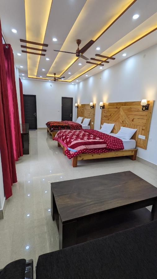 Hotel Himalayan Foxhole Chakrata Room photo